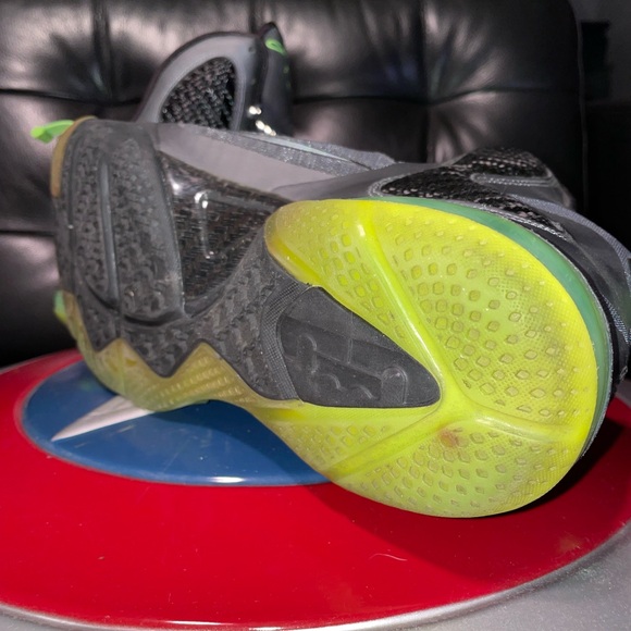 Nike Lebron 9 - Picture 4 of 4